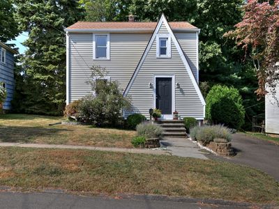 27 Pearl Hill St, Milford, CT, 06460
