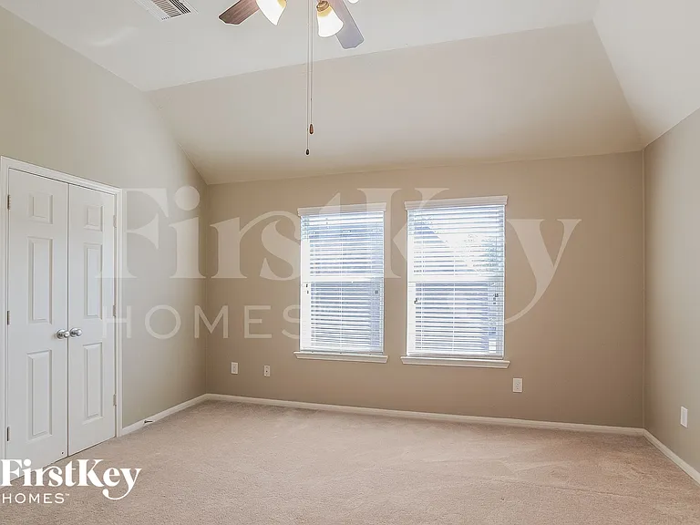 16318 River Wood Ct — Photo 8