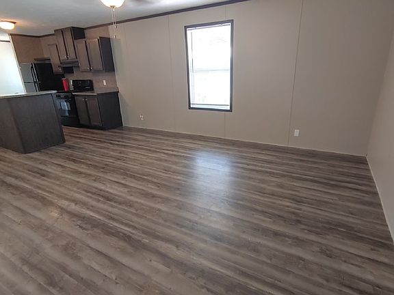 2nd image of 4480 S Meridian Ave #7QE92H