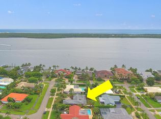 106 Fathom Rd W, North Palm Beach, FL 33408