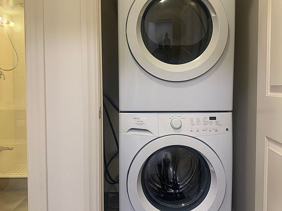 4th image of 8130 Birchmount Rd #911-F