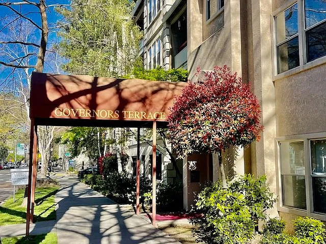 Governors Terrace — Photo 2