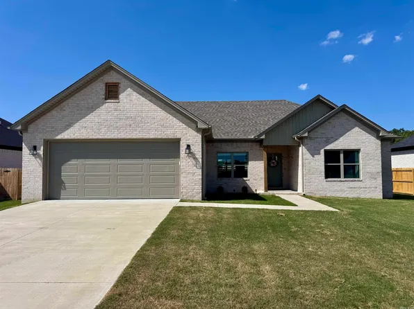 (undisclosed Address), Greenbrier, AR 72058