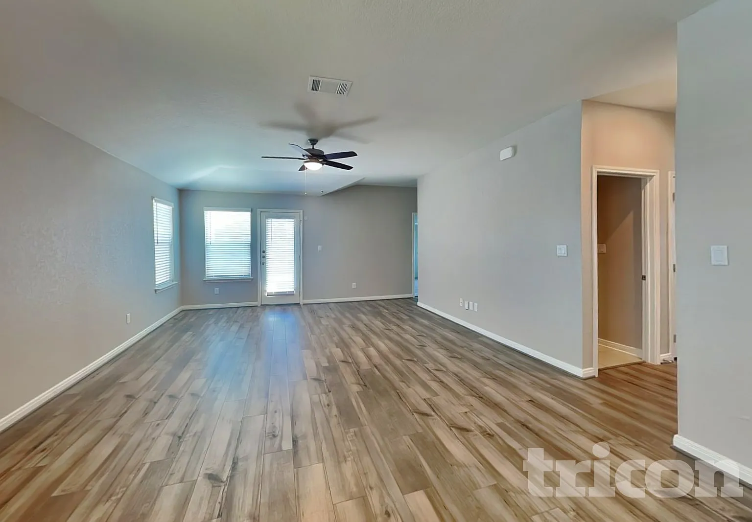 13558 Paxton Boulevard Saint Hedwig TX — Photo 3
