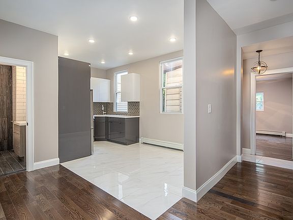 5th image of 135 70th St