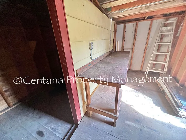 521 Birch St — Photo 21