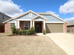 8421 Trickham Bnd, Fort Worth, TX 76131