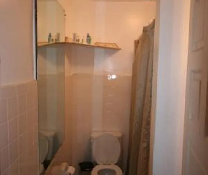 311 S 22nd St #4 — Photo 8