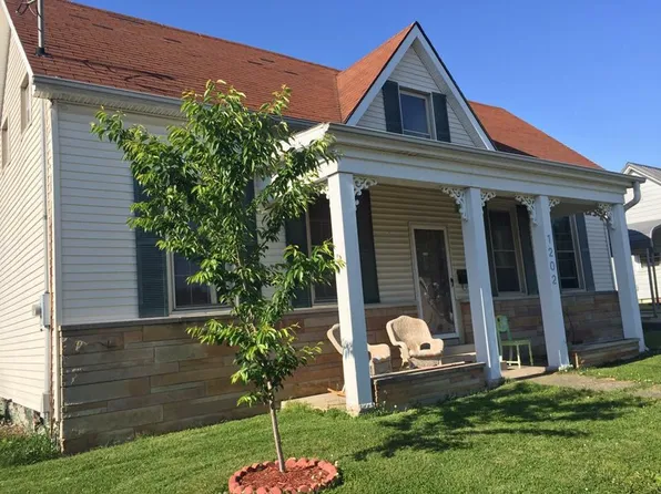 1202 E Walnut St, Washington, IN 47501