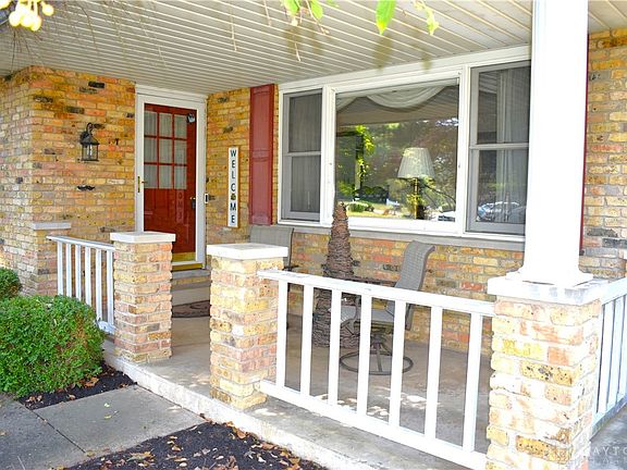 5th image of 3085 Tecumseh Cir