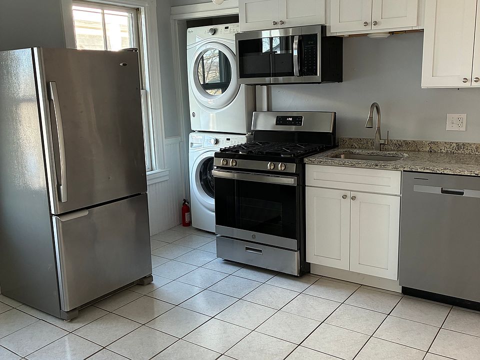 Kitchen with laundry units