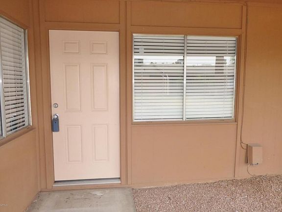 4th image of 1718 E Campbell Ave APT 35