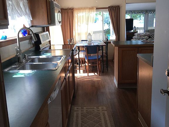 Kitchen and eating area