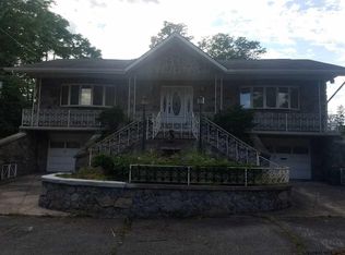 312 13th St, Schenectady, NY 12306