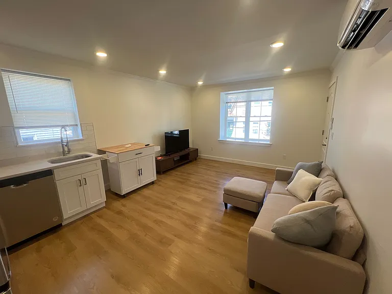 15 Amy St #15_1 — Photo 7