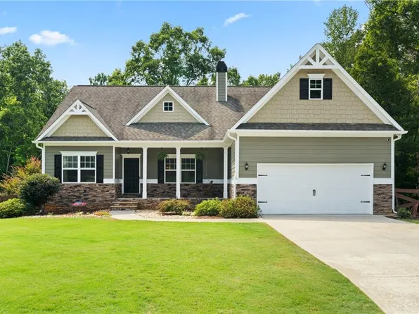 264 Holland Grove Dr, Dallas, GA 30132
