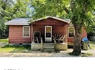 408 Rentz St, Swainsboro, GA 30401