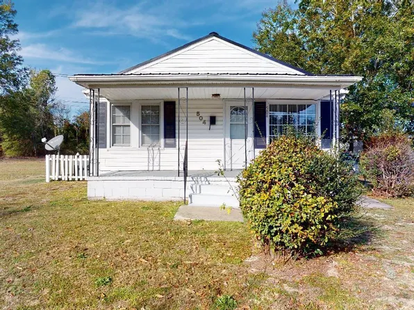 504 W Queen Street, La Grange, NC 28551