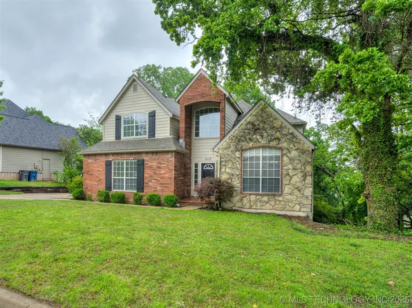 5112 E 77th St, Tulsa, OK 74136