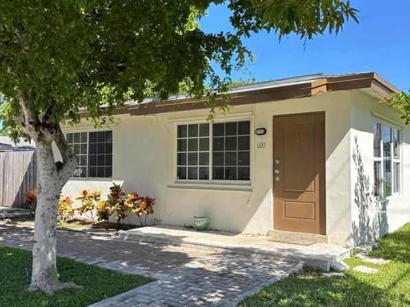 600 NE 12th Ave #1, Pompano Beach, FL 33060