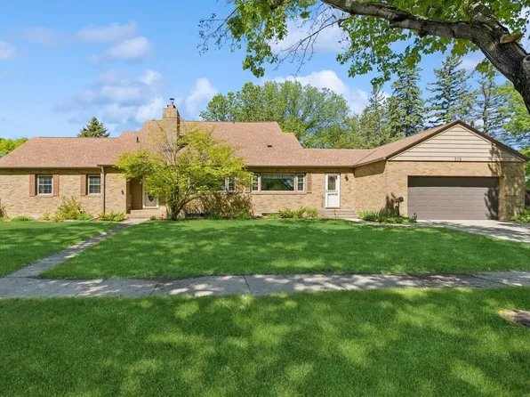 319 Meadow Ln, Benson, MN 56215