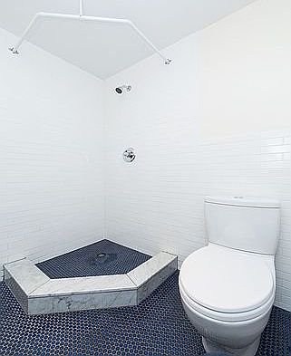 5th image of 407 E 81st St #2