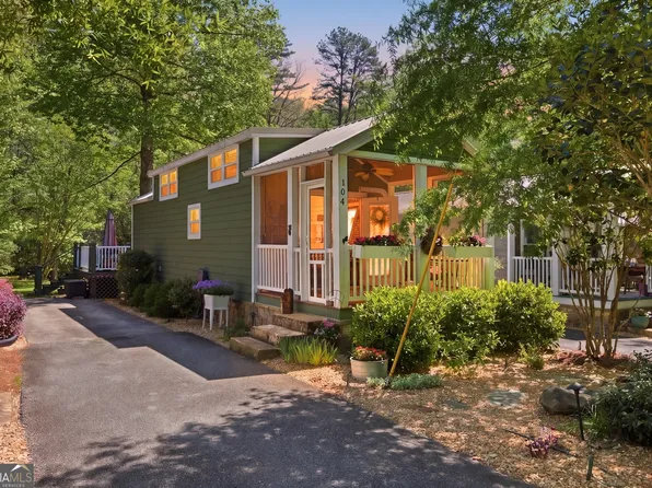 4960 Laurel Ldg #4, Clarkesville, GA 30523