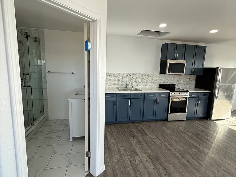 5952 Lauder St #5952 — Photo 7