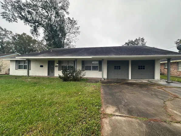 4725 Hardwood Ln, Beaumont, TX 77706