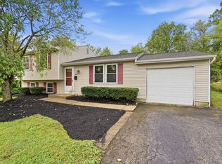 6567 Skywae Dr, Columbus, OH 43229