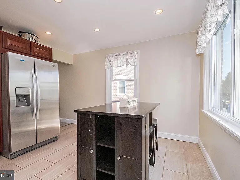 230 Filbert Ave — Photo 10