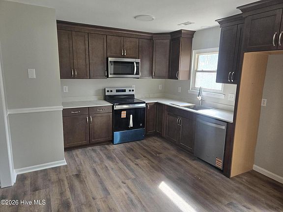 5th image of 1531 Belgrade Swansboro Rd