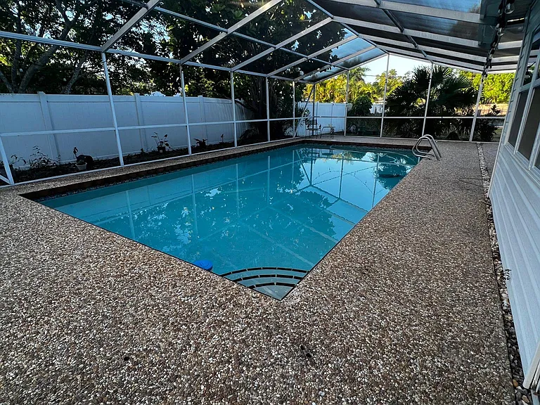 4038 Prado Dr — Photo 2