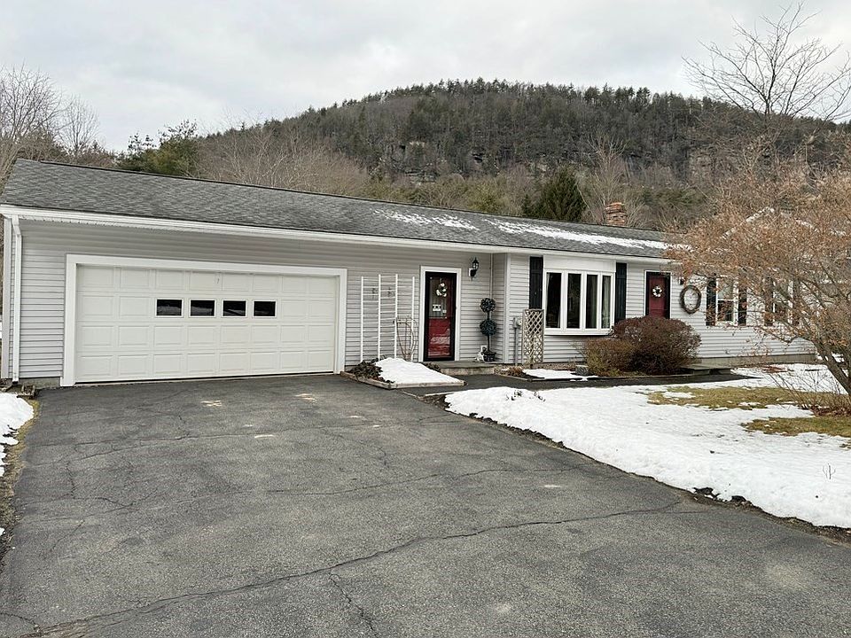 17 Maple Ave, Erving, MA 01344 Zillow