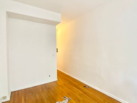 3rd image of 424 W 57th St #11A