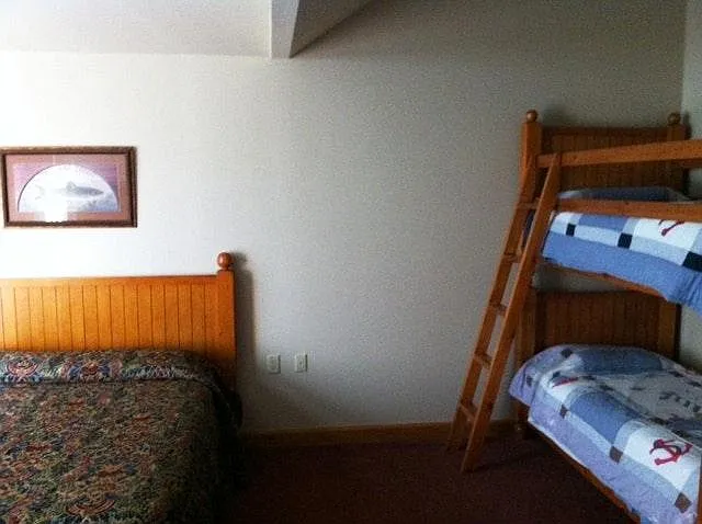 Third Bedroom Units 1 & 2
