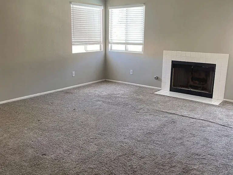 15721 Lake Ridge Rd — Photo 9