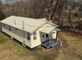 13 Green Street, Houlton, ME 04730