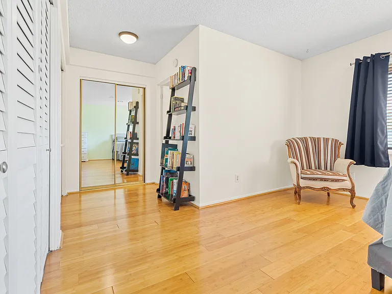 4725 S La Villa Marina #B — Photo 18