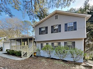 6978 Cedar Dr, Riverdale, GA 30296