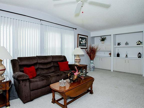 3rd image of 1357 Barefoot Cir