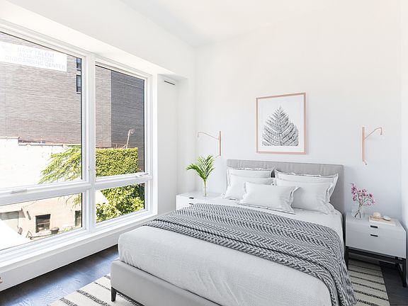3rd image of 596 Washington Ave #4R