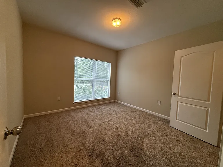 Wesley Kensington Apartments at Stonecrest — Photo 161