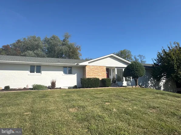 4037 Crescent Rd, Ellicott City, MD 21042