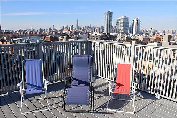 Rented by Avenue Sotheby's International Realty | media 62