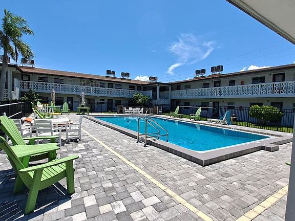 Beautiful Pool Area