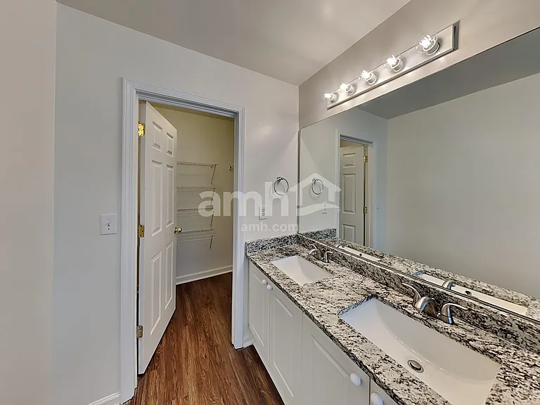 714 Ridgewood Way — Photo 13