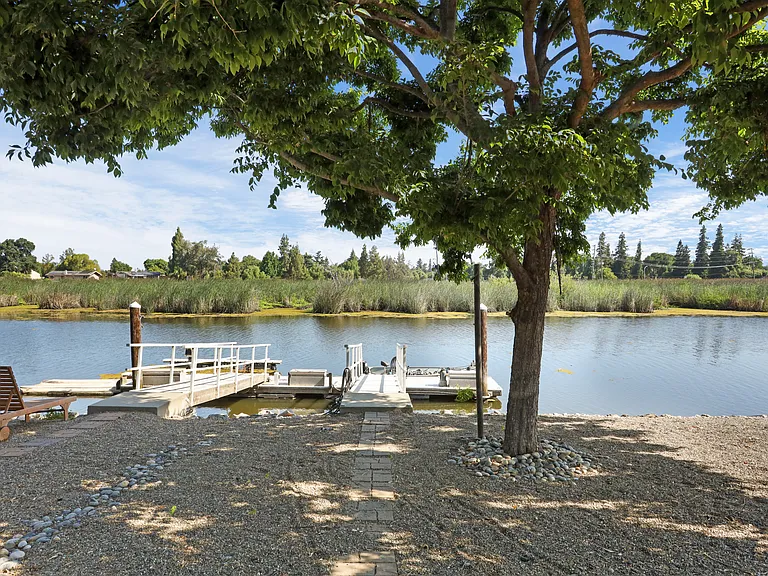 6687 Brook Falls Cir — Photo 11