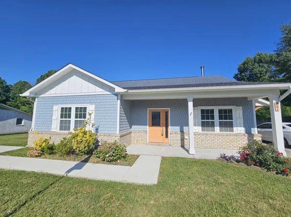 621 Hadley Ct, Wilmington, NC 28405