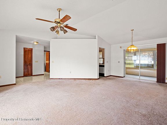 3rd image of 4210 Augustine Rd